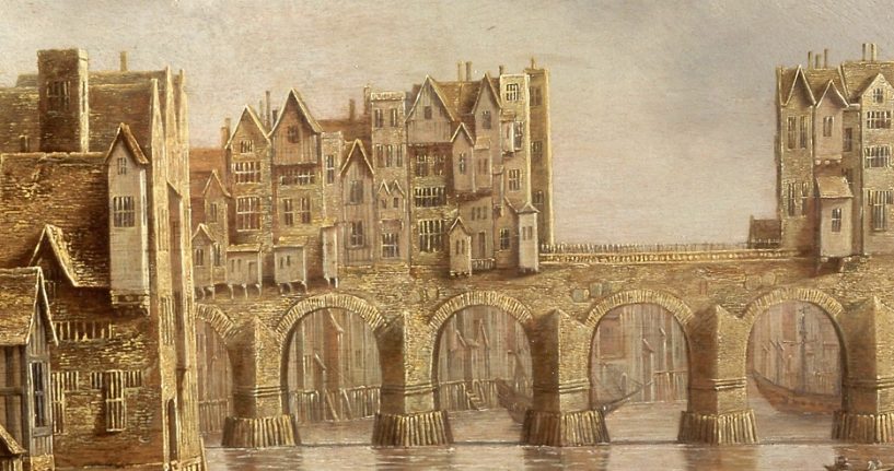 View_of_London_Bridge_817x447